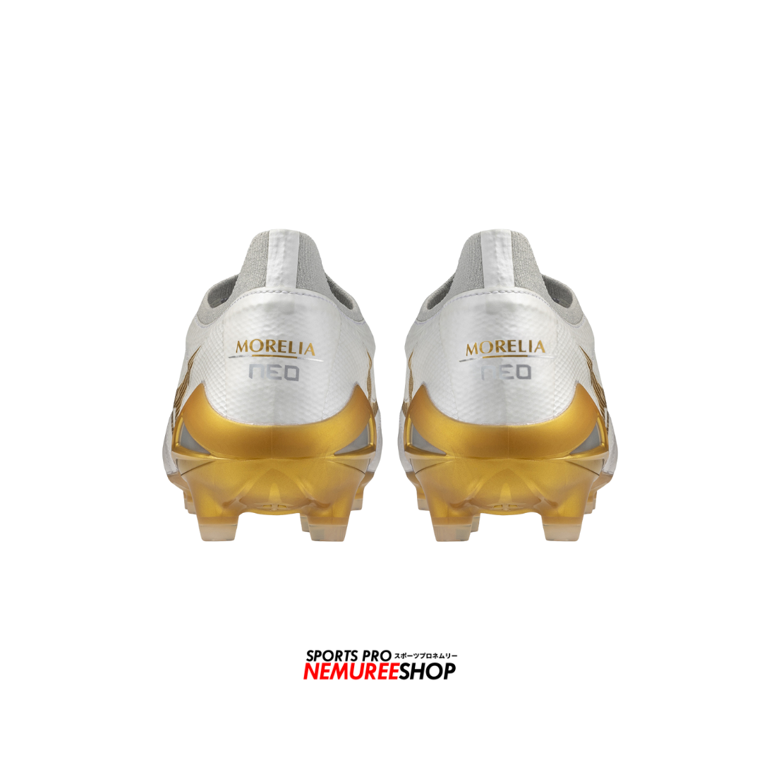 MIZUNO Football Shoes MORELIA NEO 4 BETA ELITE (WHITE / GOLD) - Nemuree Shop - Online Sports Store