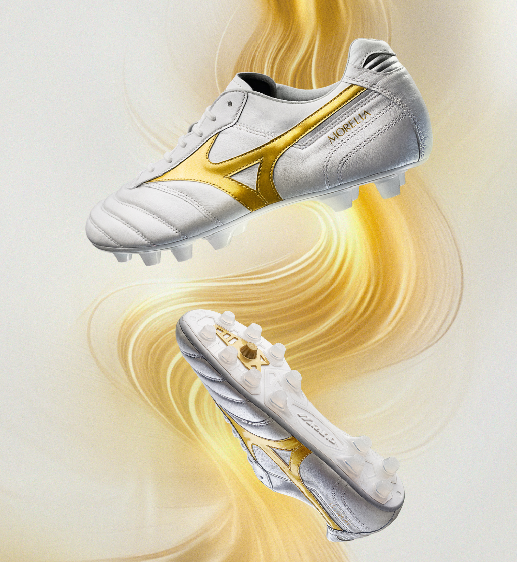 MIZUNO Football Shoes MORELIA 2 JAPAN (WHITE / GOLD) - Nemuree Shop - Online Sports Store